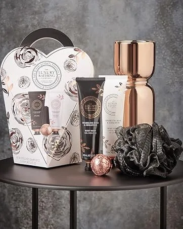 The Luxury Bathing - Sparkling Pear & Nectarine Blossom - Winter Love Hand Care Duo - product information 8