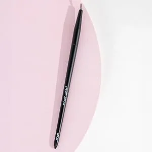 Brushworks No. 23 Precise Liner Brush - Brushworks No. 23 Precise Liner Brush