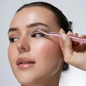 Brushworks Precision Lash Applicator - Model shot of lash applicator