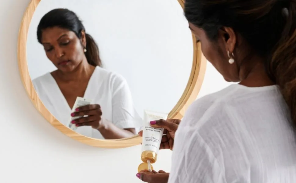 ARGAN Radiance Boosting Facial Scrub Moroccan Argan Oil Formula to Soften and Regenerate 100ml - Argan+ Face Scrub1