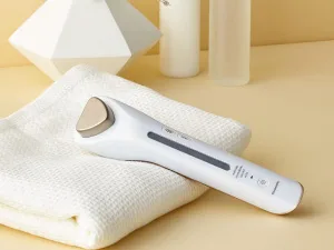 Panasonic EH-XT20 3-in-1 Face Lift microcurrent Device for Facial Toning Deep Cleansing Pore Minimizing and Wrinkle Repair White EH-XT20-N511 single - XT20