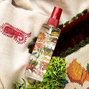 Heathcote & Ivory Wild Wonder & Joy Bath & Bedtime Bliss Collection Present Gift Box (With 100Ml Pillow Mist 100Ml Hand & Body Cream And 150G Bath Salts) - Pillow Mist