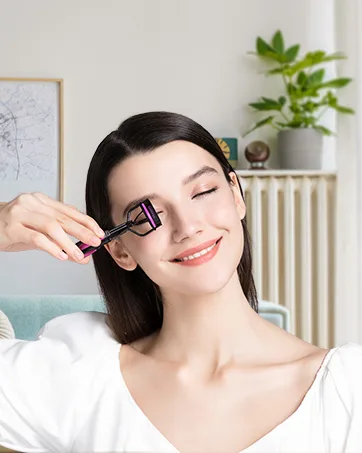Kaasage Eyelash Curler with Pads - Lash Curler with 5 Extra Silicone Replacement Pads, Get Perfect Curl in 5 Seconds Black - Beauty