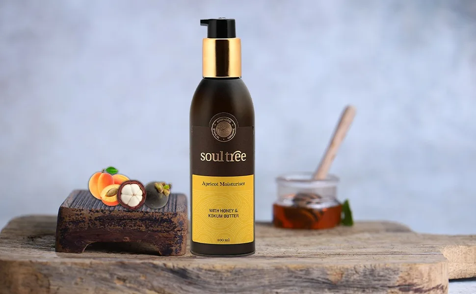 SOULTREE Apricot Moisturizer With Honey & Kokum Butter (200 Ml) - Main Image- Apricot Moistuizer