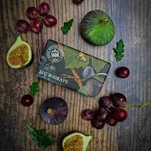 Royal Botanical Gardens Kew Jasmine Peach Luxury Shea Butter Soap 240g - soap