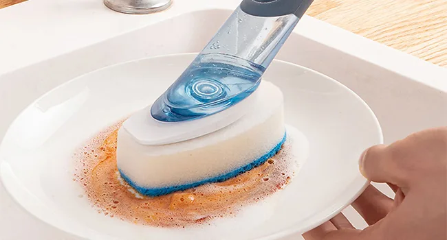 MASTERTOP Dish Scrubber Brush Set Soap Dispensing Dish Brush with 4 Multi-functional Heads & Handle Washing Up Brushes Sponge for Pot Pan Dish Sink Kitchen Cleaning - Blue - Soap Dispensing Dish Brush