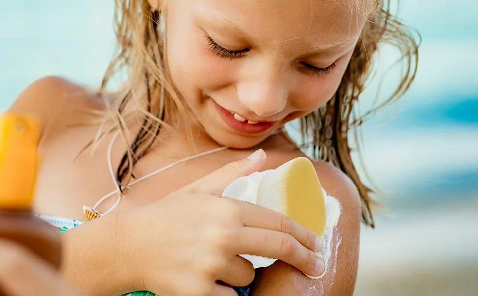Bexdug Sunscreen Brush for Kids Precise Control Foundation Brush Sunblock Applicator for Kids - Quick-Drying Cosmetic Brushes Soft Fiber Bristles Ensures Even Application Pink - Sunscreen Brush for Kids