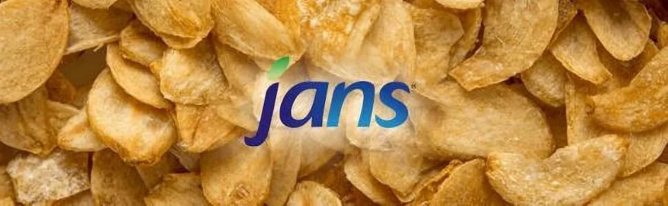 Jans Crispy Fried Garlic | Garnishing, Seasoning, Topping | Large 8 oz - Jans Fried Garlic Scattered on Napkin