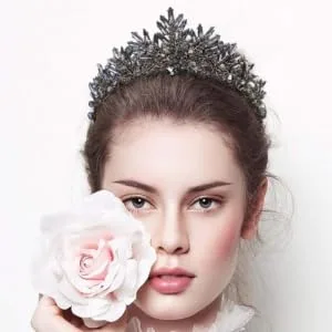 Lurrose 1pc Black Crown Tiara Baroque Queen Crown Black Wedding Tiara for Women Halloween Party - product information 3