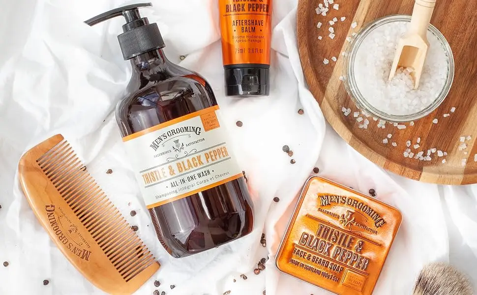 Scottish Fine Soaps - Thistle & Black Pepper Shave Gel - Milk Thistle Extract - Quick Lathering Gel - Vegan Friendly - 100ml Bottle - Thistle and Black Pepper range shot
