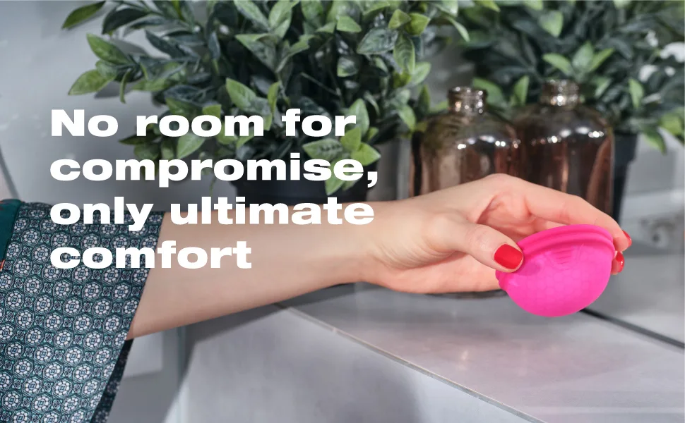 Intimina Ziggy Cup 2 - New Generation Ultra-Thin Flat-Fit Reusable Menstrual Disc (A) - silicone cup