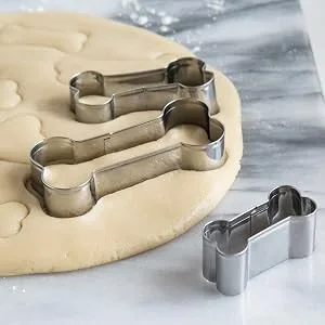 Fox Run Hamburger Press, 4 x 4 x 3.5 inches, White 1 White - stainless steel cookie cutters; Fox Run stainless steel cookie cutters; easy release