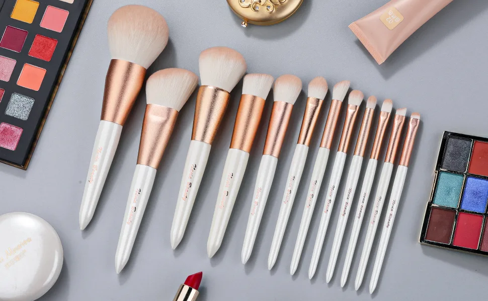EVRCHGIEA Professional Makeup Brushes Set Concealers Foundation Blending Eye Shadow Blush Concealers Makeup Brush Kit (White 12pcs) - high quality best makeup brushes set