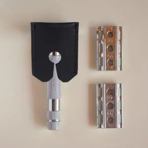 Safety Razor Case 2pcs shaver protective cover old fashioned artificial leather travel Razor Safety Razor Protector - product information 2