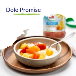 Dole Yellow Cling Sliced Peaches in 100% Fruit Juice, 23.5 Oz Resealable Jar - sliced fruit