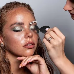 BIUDECO Eye Shadow Stamp Eyeshadow Tape Makeup Convenient Tool Girl Lazy Fashion Small Tools Miss - product information 2
