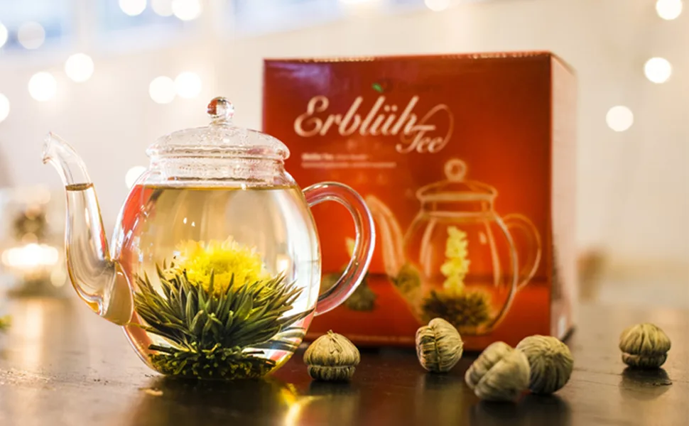 Creano Blooming Tea Mix 6pcs Flowering Tea White Tea in Elegant Magnetic Box with Silver Embossing - Teablossom