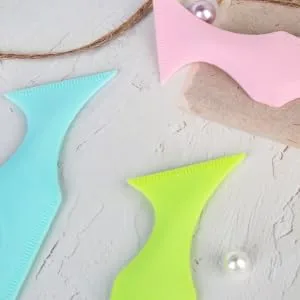CHILDWEET 2pcs Silicone Beauty Ruler Eyebrow Stencils Aid Eyeliner Tool Lash Applicator Tool Cosmetic - product information 4