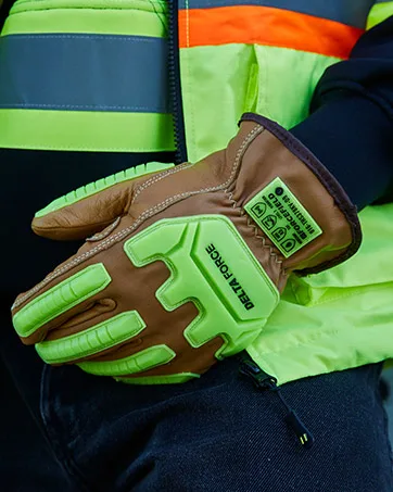Insulated 3/4 Nitrile Coated Work Gloves - High Performance Thermal Protection Flexible Comfortable M (Pack of 1) Black - Work Gloves