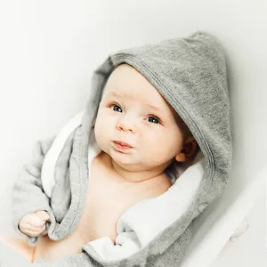 Burt's Bees Baby - Hooded Towels, Absorbent Knit Terry, Super Soft Single Ply, 100% Organic Cotton (Hello Moon!, 2-Pack) - Burt