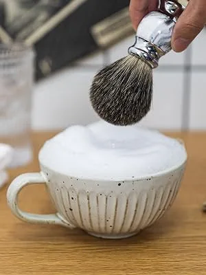 Bicrops Ceramic Retro Shaving Bowl , Wide Mouth, Large Capacity Shaving Mug, Easier To Lather (Off-white) - desired result