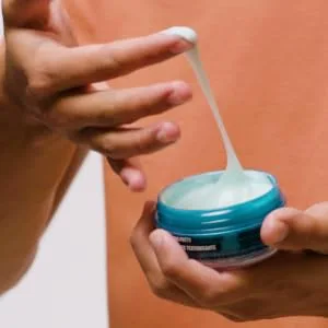 Bed Head by TIGI Manipulator texturizing Putty with Firm Hold 2.01 oz - Step 1