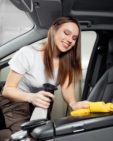 Bar5F Applicator Bottle with Angled Tip 8.5 ounce (Pack of 2) - girl is cleaning the car interior using a spray bottle and a yellow towel