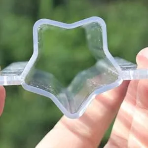 2pcs Shaped Growth Mold Vegetables Cucumbers Plastic Fruit Plastic Cucumber Molds Child Plant Melon - product information 2