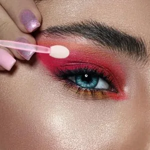 FOYTOKI 100pcs Eye Shadow Stick Eyeshadow Eye Makeup Tools Eyeliner Brush Para Mini Comestic Emulsion Pink 6.20X0.50X0.50CM Pink - product information 3