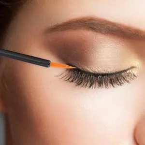 FOYTOKI 200 Pcs Disposable Eyeliner Brush Eyeliner Makeup Makeup Brush Applicator Cosmetic Eye - product information 3