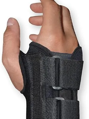 Amazon Brand - Solimo Copper Wrist Splint, Right Hand, One Size - copper wrist splint