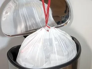 Amazon Basics Tall Kitchen Drawstring Trash Bags, Clean Fresh Scent, 13 Gallon, 80 Count (Previously Solimo) - product information 1