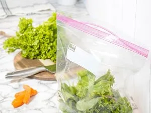 Amazon Basics Gallon Food Storage Bags, 120 Count - product information 1