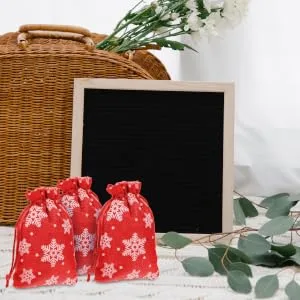 COLLBATH 10pcs Snowflake Burlap Bag Christmas Bags Candy Christmas Pouch Drawstring Storage Rack 14X10X0.3CM Red - product information 4