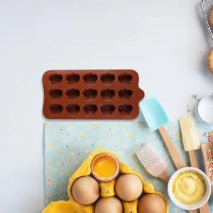 FUNOMOCYA 3pcs Crown Silicone Mold Silicone Molds Baking Cake Molds Candy Making Mold Mousse Chocolate Mold - product information 2