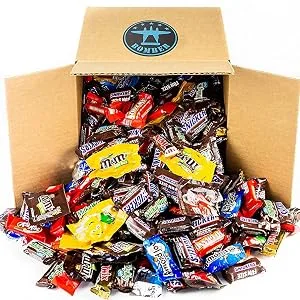 8.0lb Bulk Chocolate Candy Individually Wrapped for Halloween. 8.0lbs Fresh Fun Size Chocolate Candy Individually Wrapped Snacks in Bulk. Office Snacks, Home Snacks, After-School Snacks & Parties - fun sized chocolate candies falling out of a cardboard box