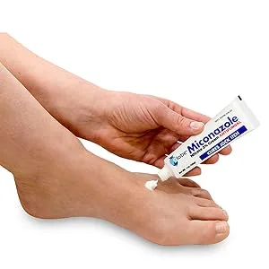 Globe Miconazole Nitrate 2% Antifungal Cream, Cures Most Athletes Foot, Jock Itch, Ringworm. 1 OZ Tube (3 Pack) - mico