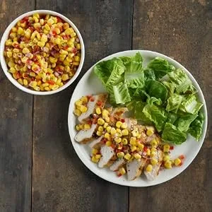 Del Monte Canned Harvest Select Fresh Cut Whole Kernel Sweet Gold & White Corn, 15.25-Ounce (Pack of 12) - pickled sweet corn relish, del monte