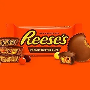 REESE'S PIECES Candy, Peanut Butter Candy in a Crunchy Shell, 4.0 Ounce Box (Pack of 12) - Reese