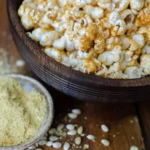 Bob's Red Mill Whole White Popcorn, 30-ounce (Pack of 4) Resealable 30 Ounce (Pack of 4) - product information 2