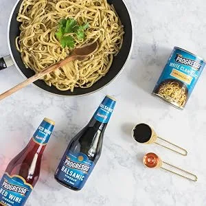 Progresso White Clam Sauce With Garlic & Herb, 15 oz (Pack of 6) - product information 4