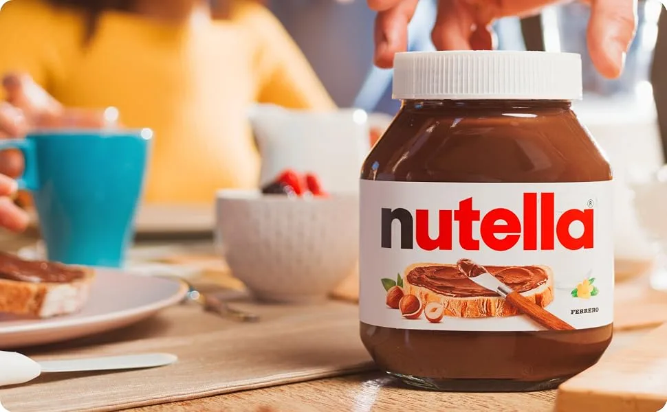 NUTELLA Hazelnut Spread with Cocoa for Breakfast 200 Grams Glass Jars 15 Count 6.5 Kilograms Spread with Cocoa Hazelnut 200 g (Pack of 15) - Nutella Hazelnut Spread with Cocoa