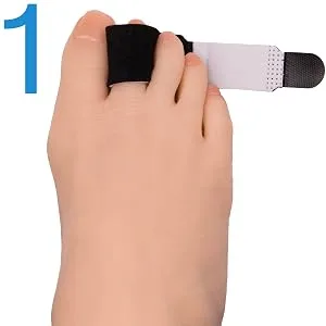 Omeer 5 Pack Broken Toe Wraps Are Padded No-Slip Hook And Loop Toe Protectors which are Washable and Reusable Toe Separator Splints For Injured Toes On Your Right Or Left Foot - Step one: loop the toe wrap around the hurt toe.