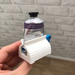 RAYNAG 3 Pack Multi Purpose Tube Squeezer Dispenser Bathroom Toothpaste Holder,Hair Color Dye/Cosmetic/Oil Paint Squeezer - Simple and highly effective