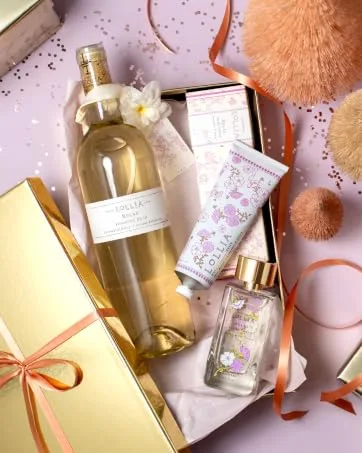 Lollia Little Luxe Eau de Parfum Bundle | A Beautifully Captivating Perfume | Sophisticated Modern Scent Featuring Blushing Fragrance Notes - Lollia Relax