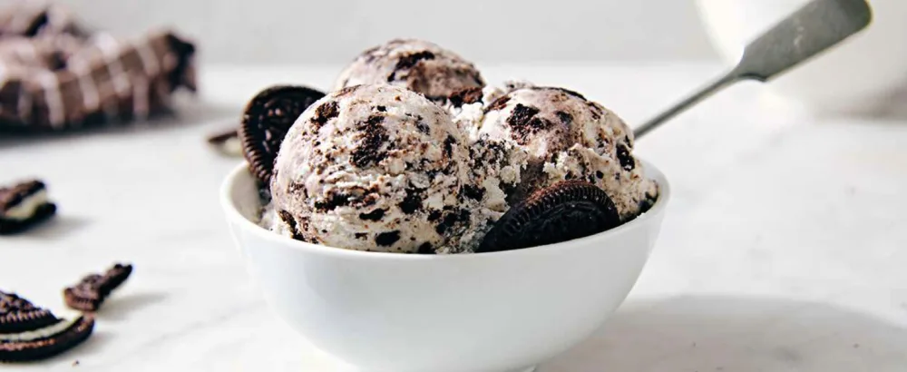 Upouria Cookies & Cream Shakeable Topping, 5.5 Ounce Jar - image 1 large