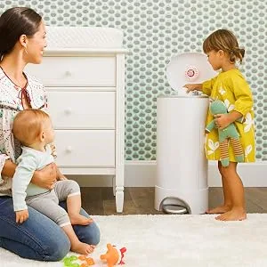 Munchkin Mist Wipe Warmer, White - diaper pail