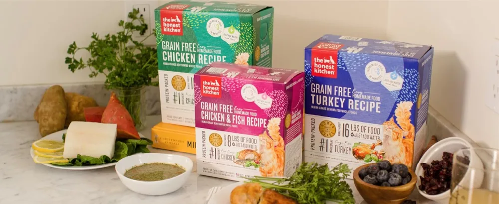 The Honest Kitchen Dehydrated Grain Free Turkey Cat Food 2 Pound (Pack of 1) - Packed with Protein