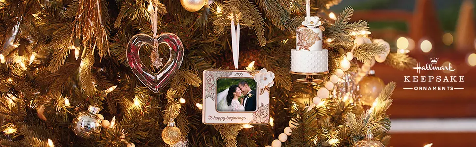 Hallmark Keepsake Christmas Ornament 2022, Baby's First Christmas Pram, Porcelain 2022 Baby Pram - Keepsake Ornaments Milestone Celebrations Wedding Anniversary