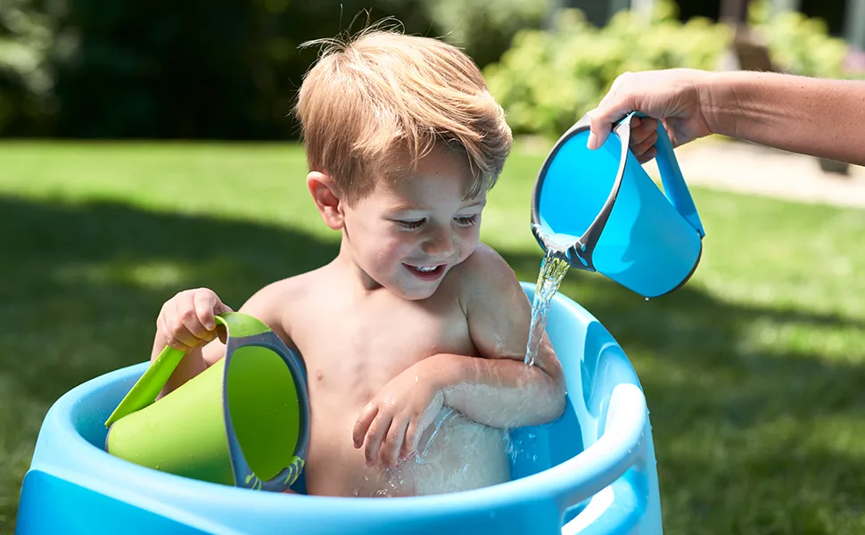 FRESH FROG Cascada Rinse Cup | Tear-Free Waterfall Rinser | Made in USA (Blue) - No tears rinse cup